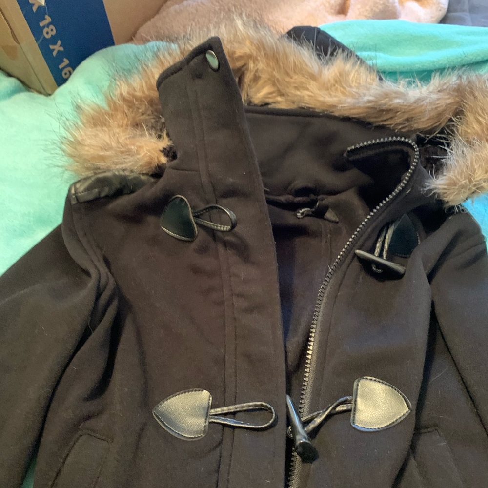 Black fur hooded light jacket